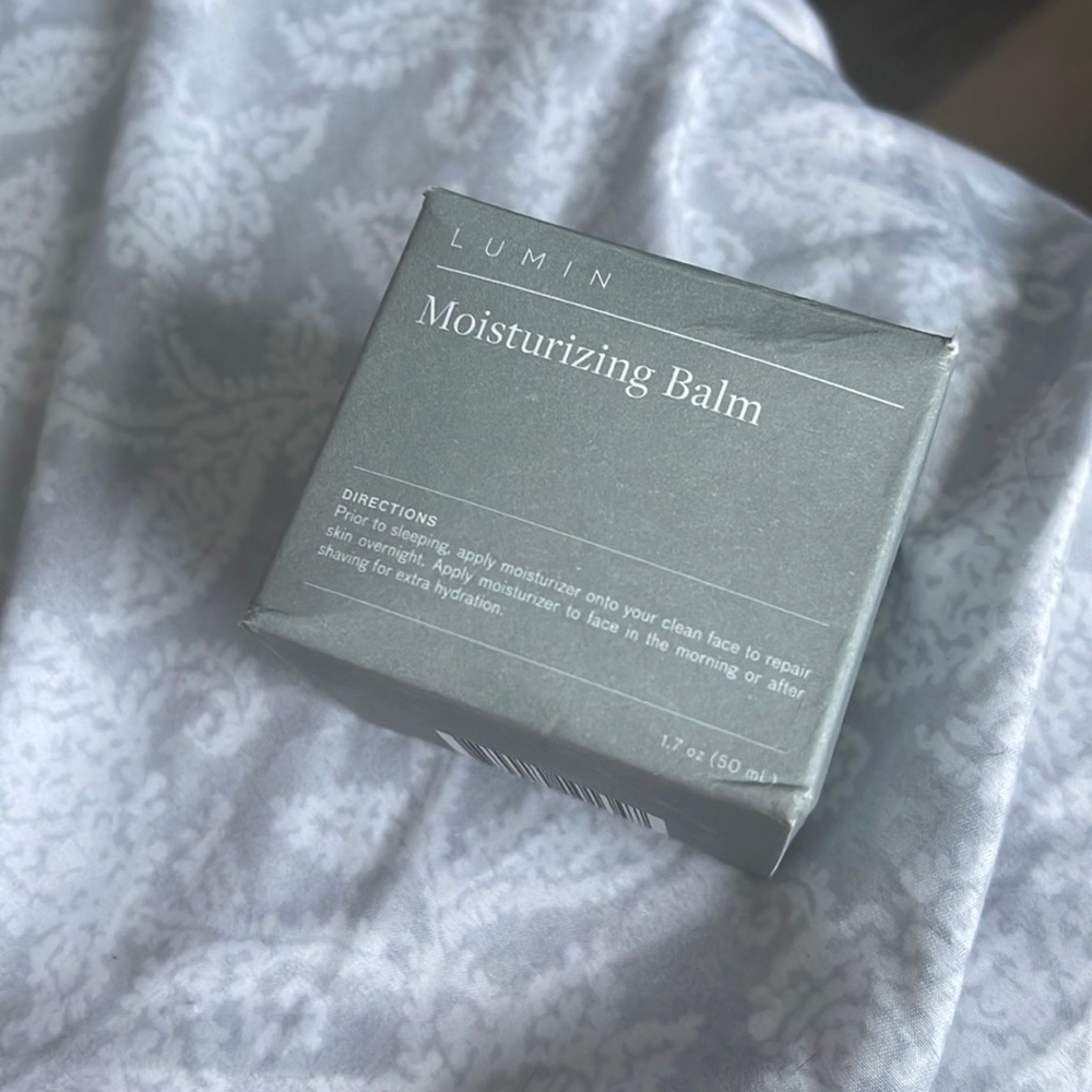 lumin moisturizing balm